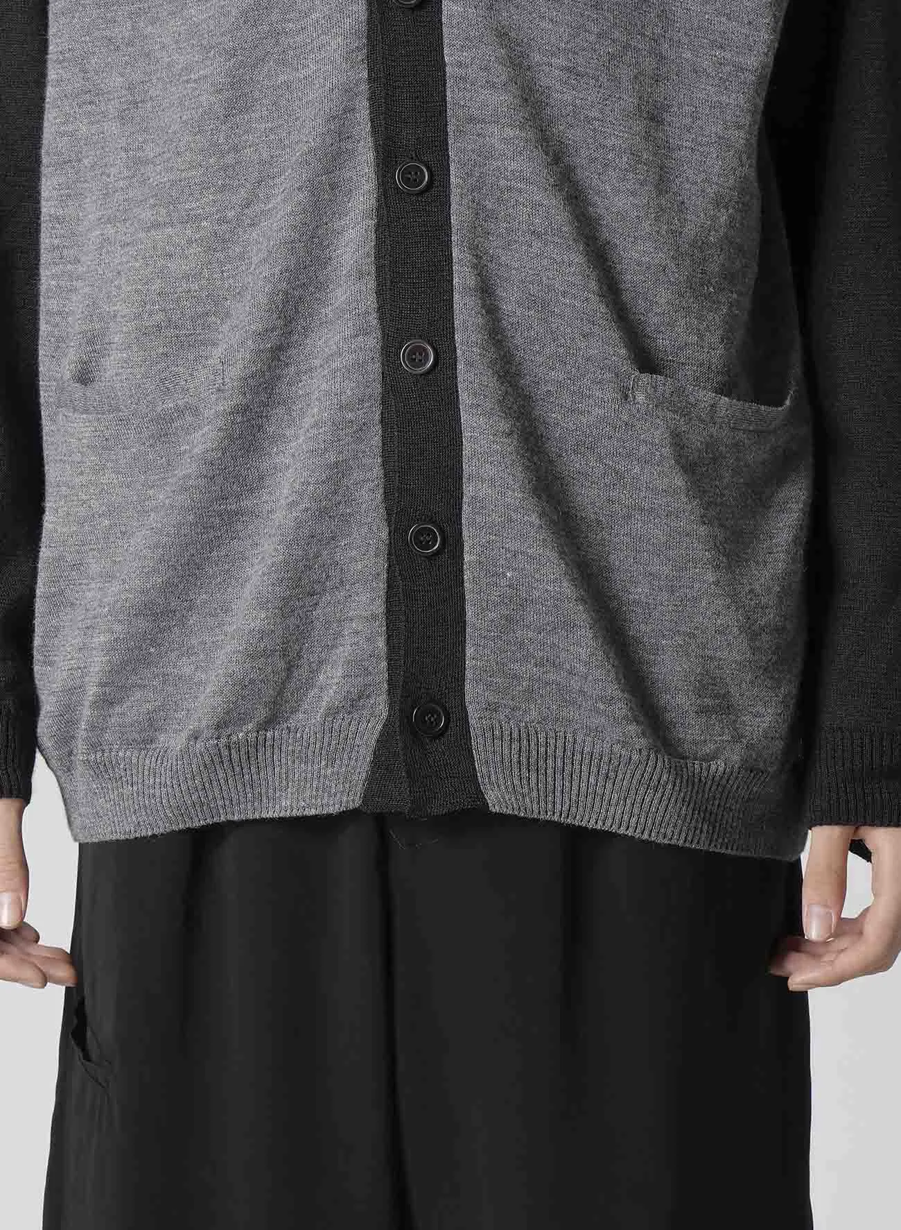 12G KNIT CARDIGAN WITH LOGO