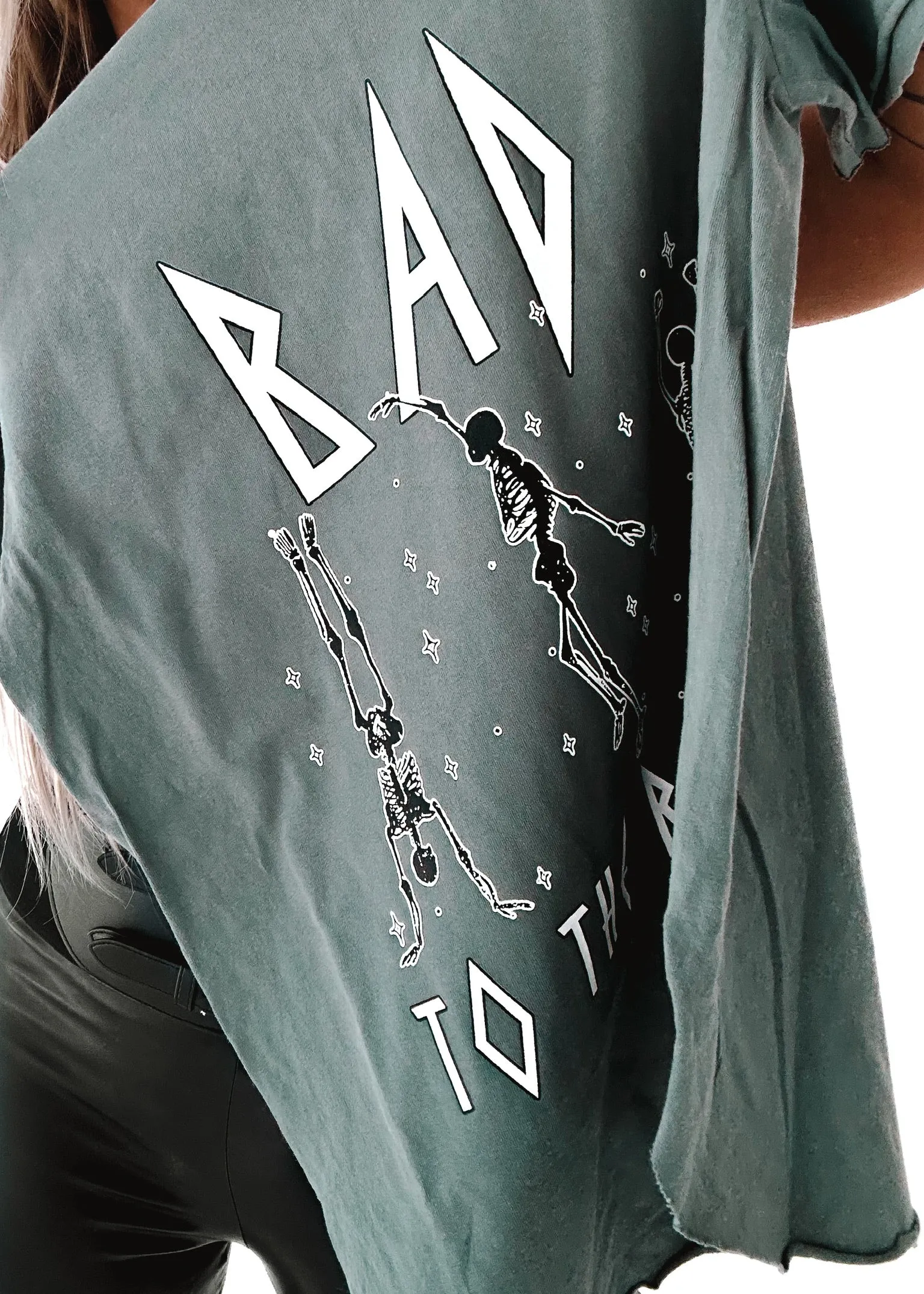 BAD TO THE BONE SIDE SLIT TEE