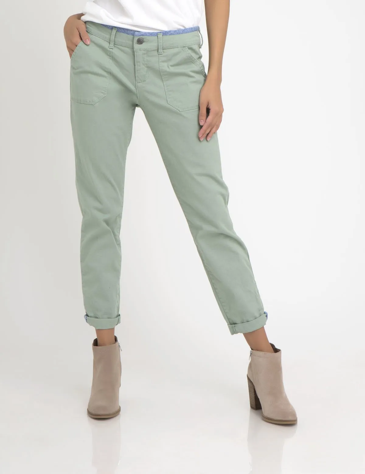 RELAXED FIT CROP CARGO PANTS