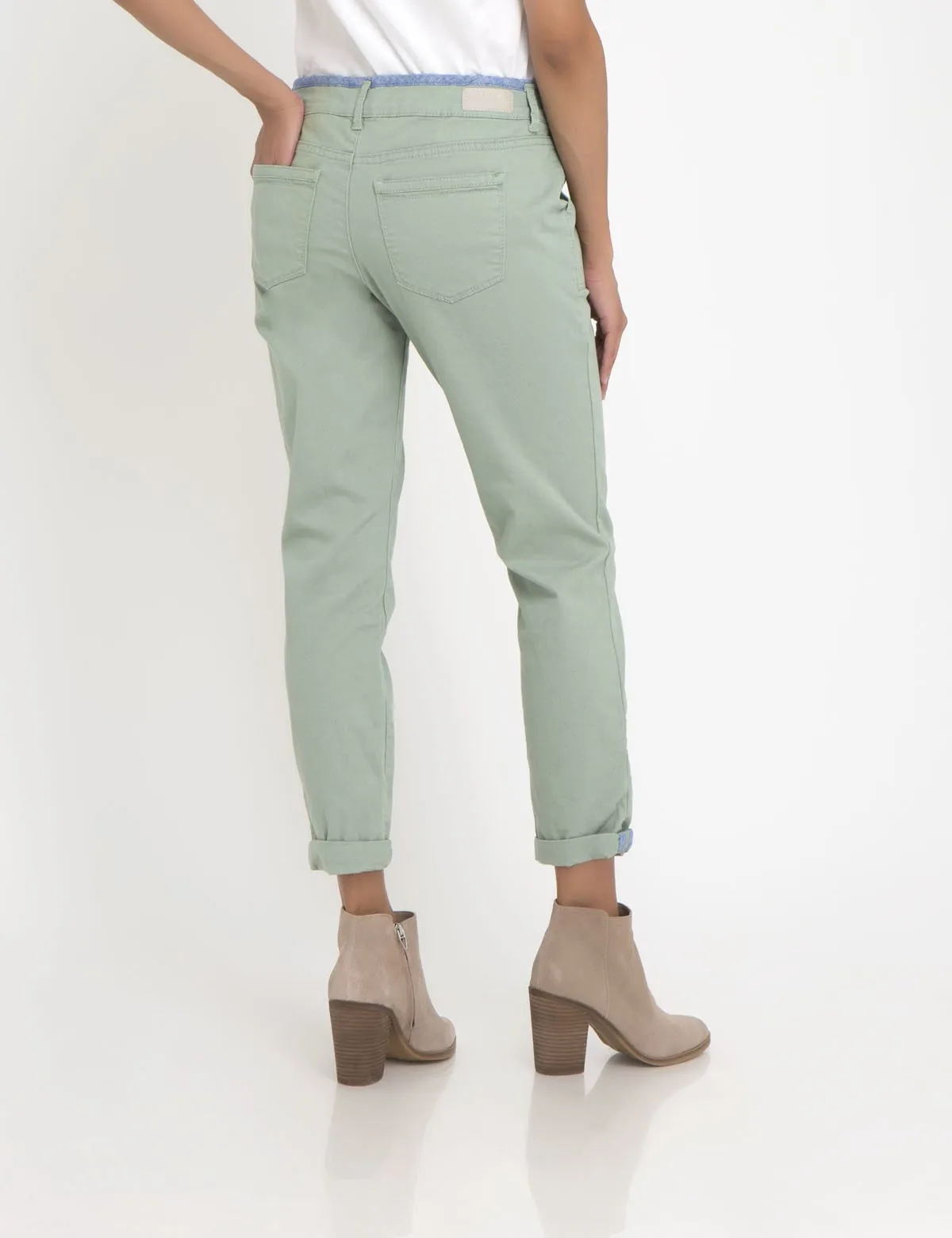 RELAXED FIT CROP CARGO PANTS