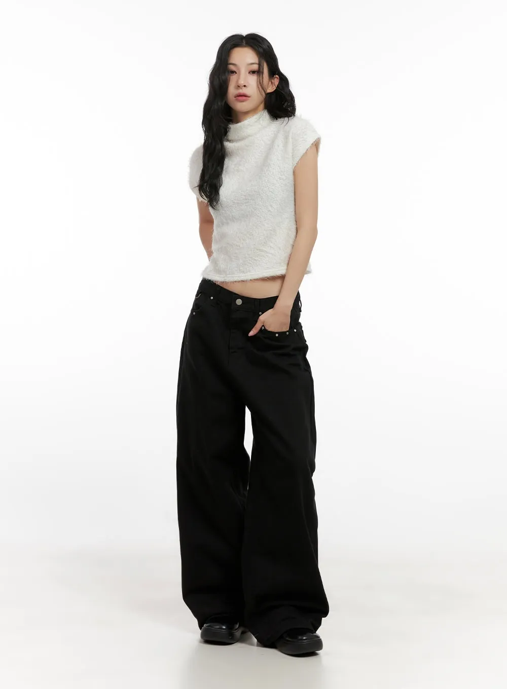 Studded Comfy Wide-Fit Pants CN416