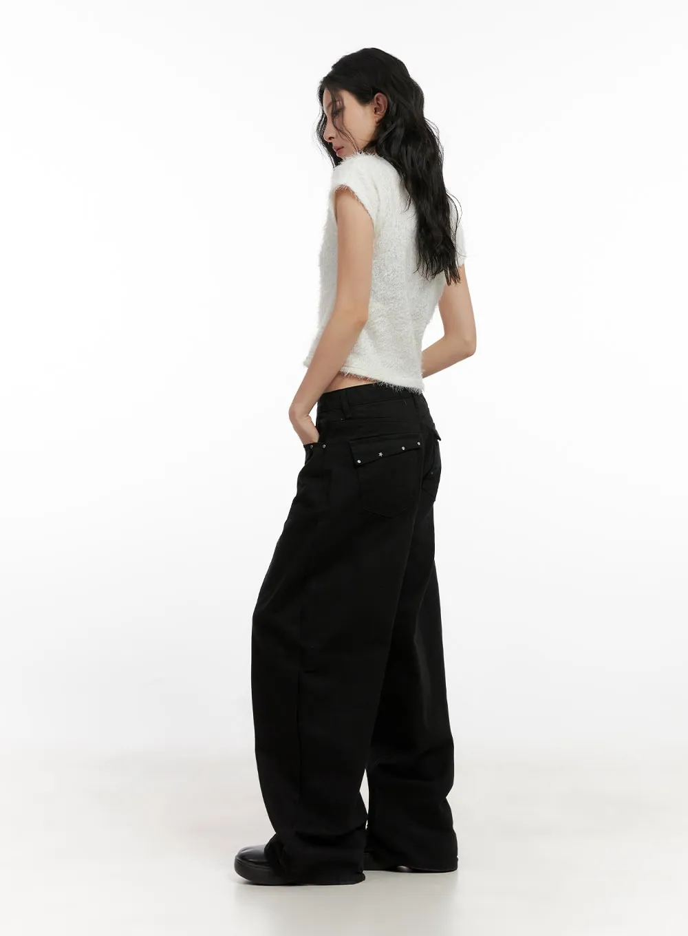 Studded Comfy Wide-Fit Pants CN416