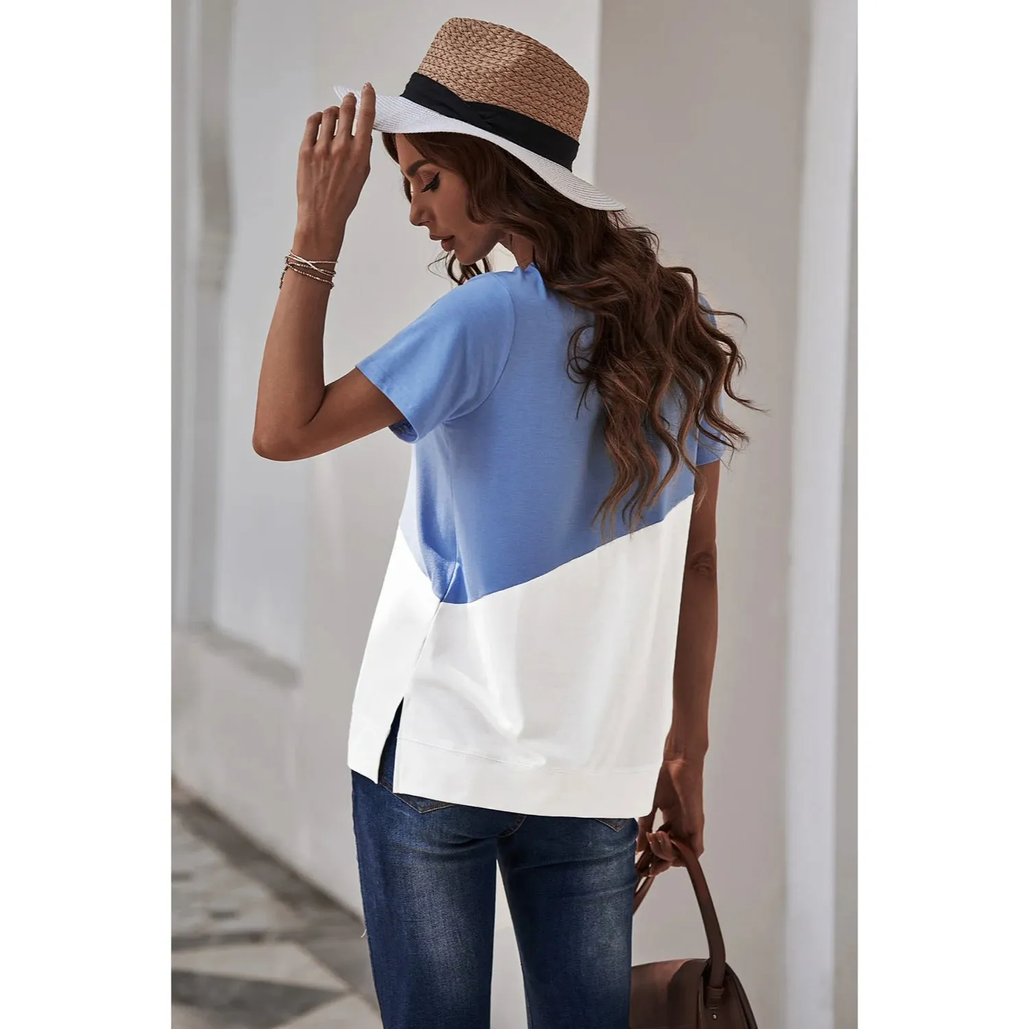 Women's Stylish Short Sleeve Top Crewneck Shirt – Loose Casual Tee with Side Split